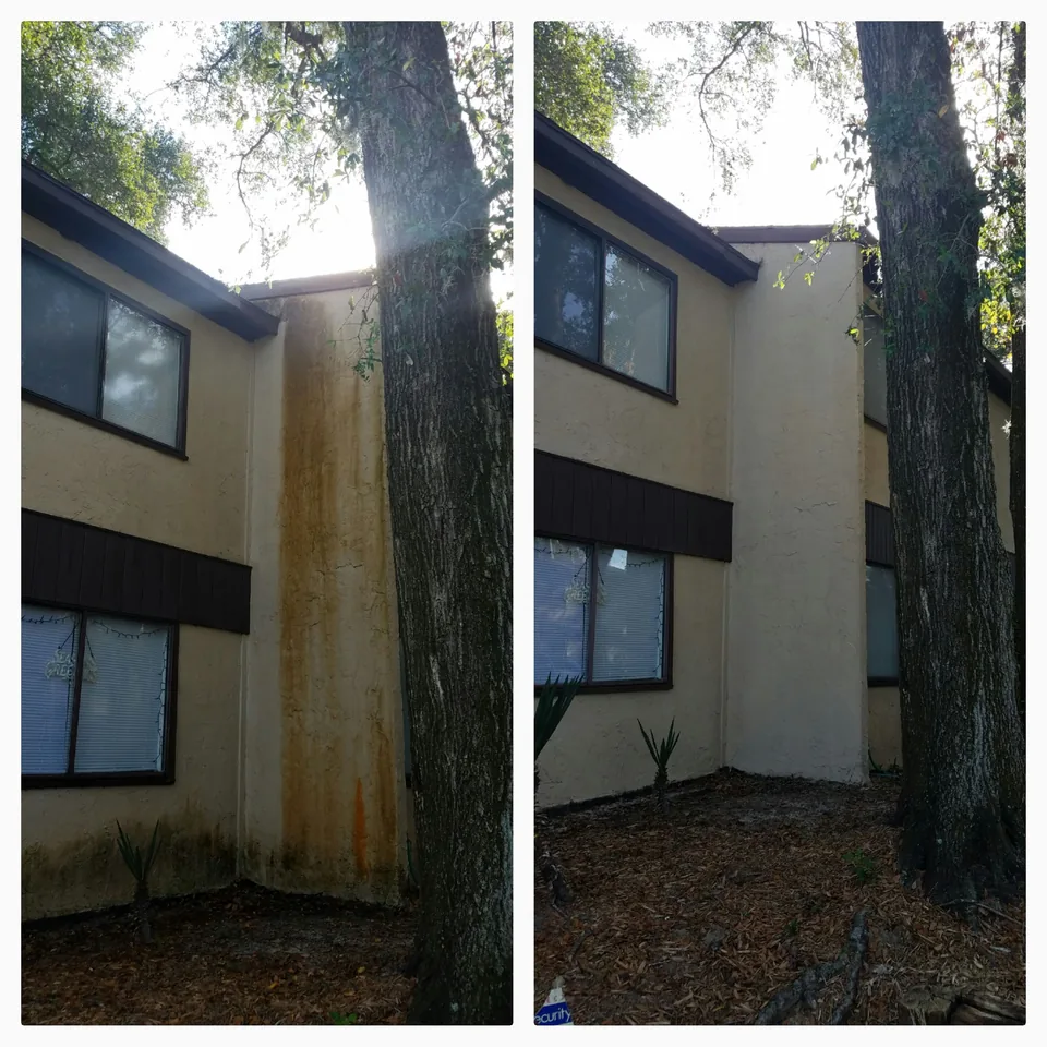 Stucco exterior before cleaning on the left and after cleaning on the right